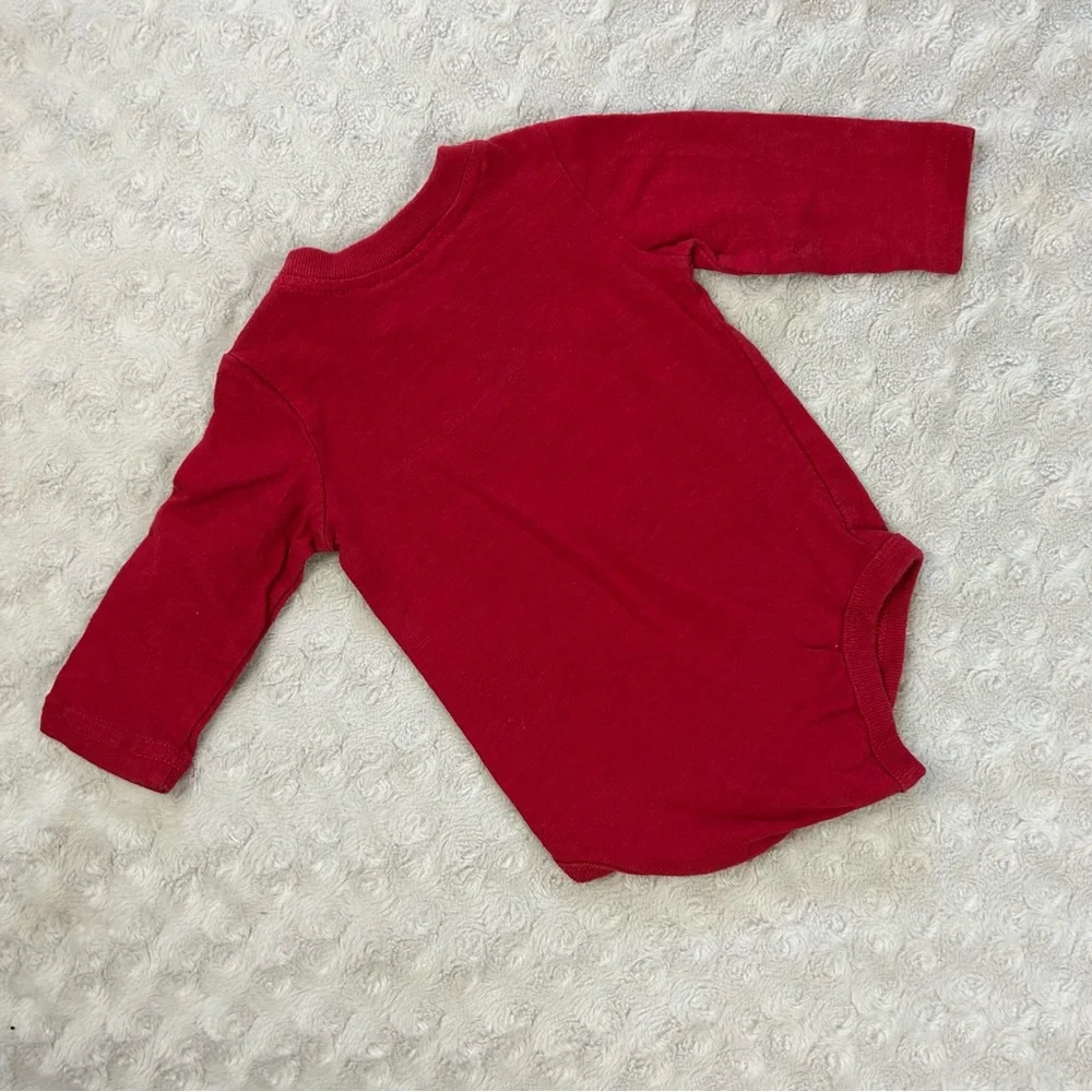 Baby Boy Bodysuit Shirt Bundle Size 0-3 Months Carter’s Cat & Jack